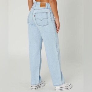 Levis Dad Jean in Light Indigo